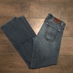 Lucky Brand 221 Straight Jeans